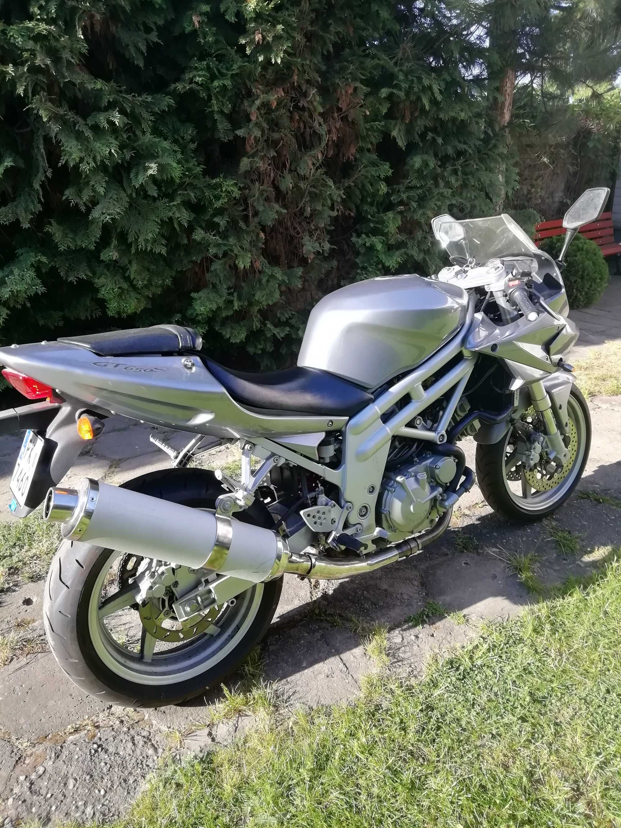 Hyosung Comet 650 Zamiana Zamienie