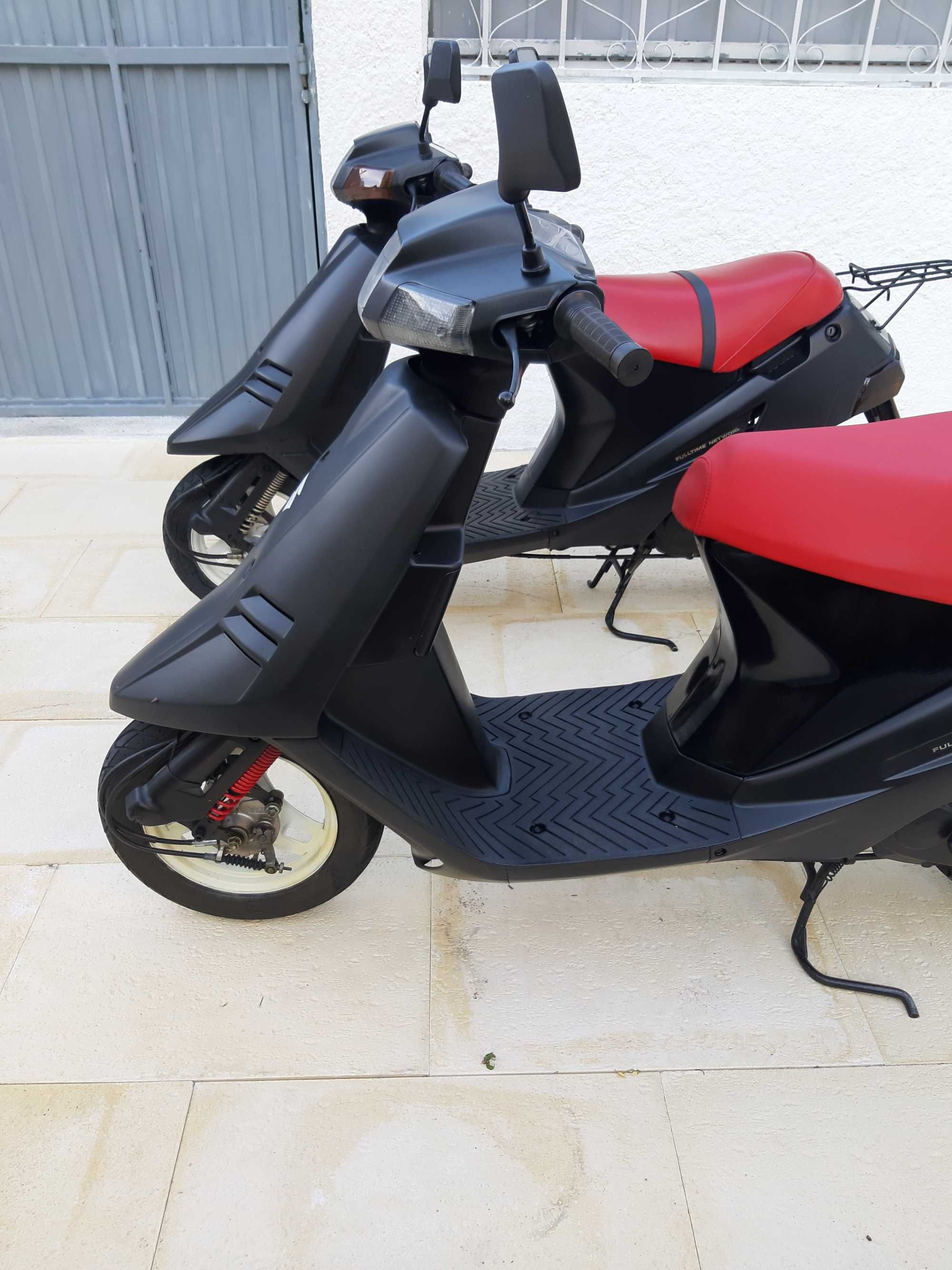 Vendo duas Scooter Suzuki Adress 50cc