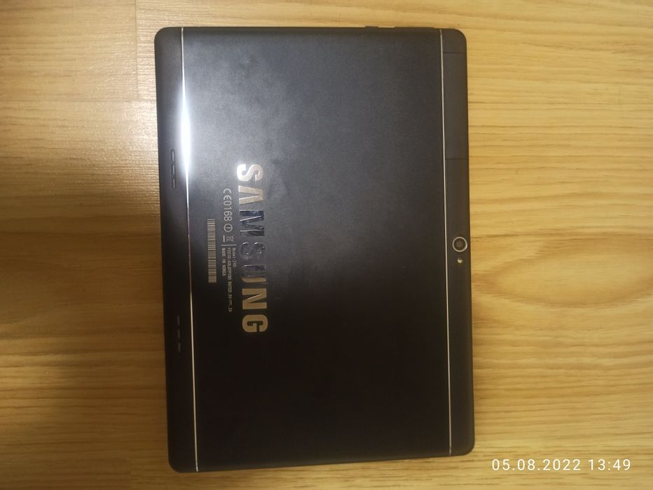 Продам планшет под восстановление или на запчасти