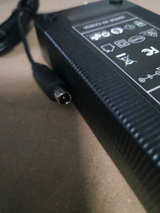 Chargers (42V 2Amp and 3Amp) and (56.4V 4Amp)64170799550721121