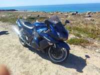 Vendo Kawasaki zzr 1400