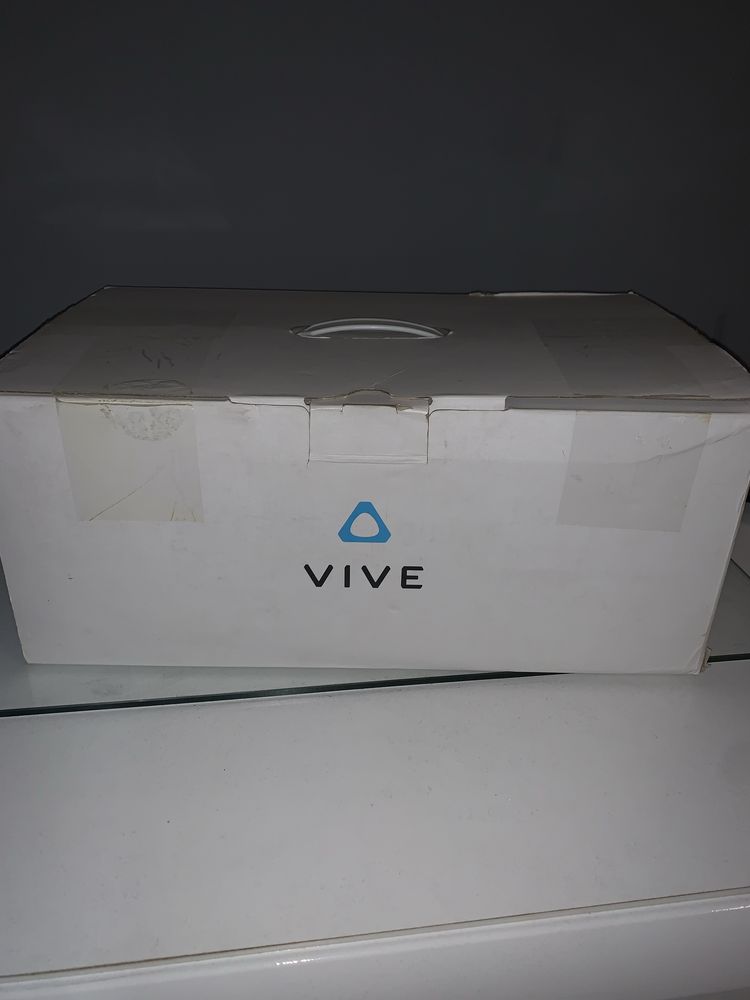 VR HTC Vive cosmos