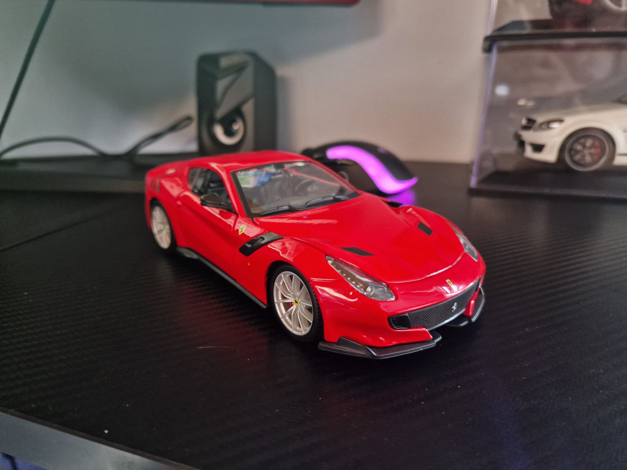 Ferrari F12 TDF  1;24