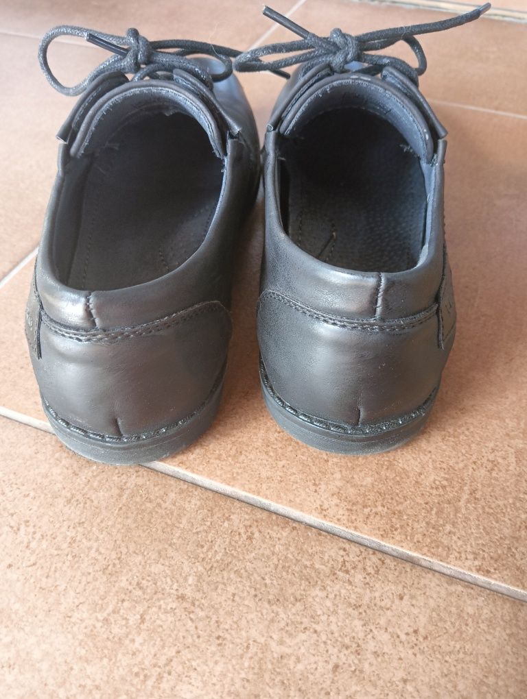 Buty komunijne Wojtyłko r 37