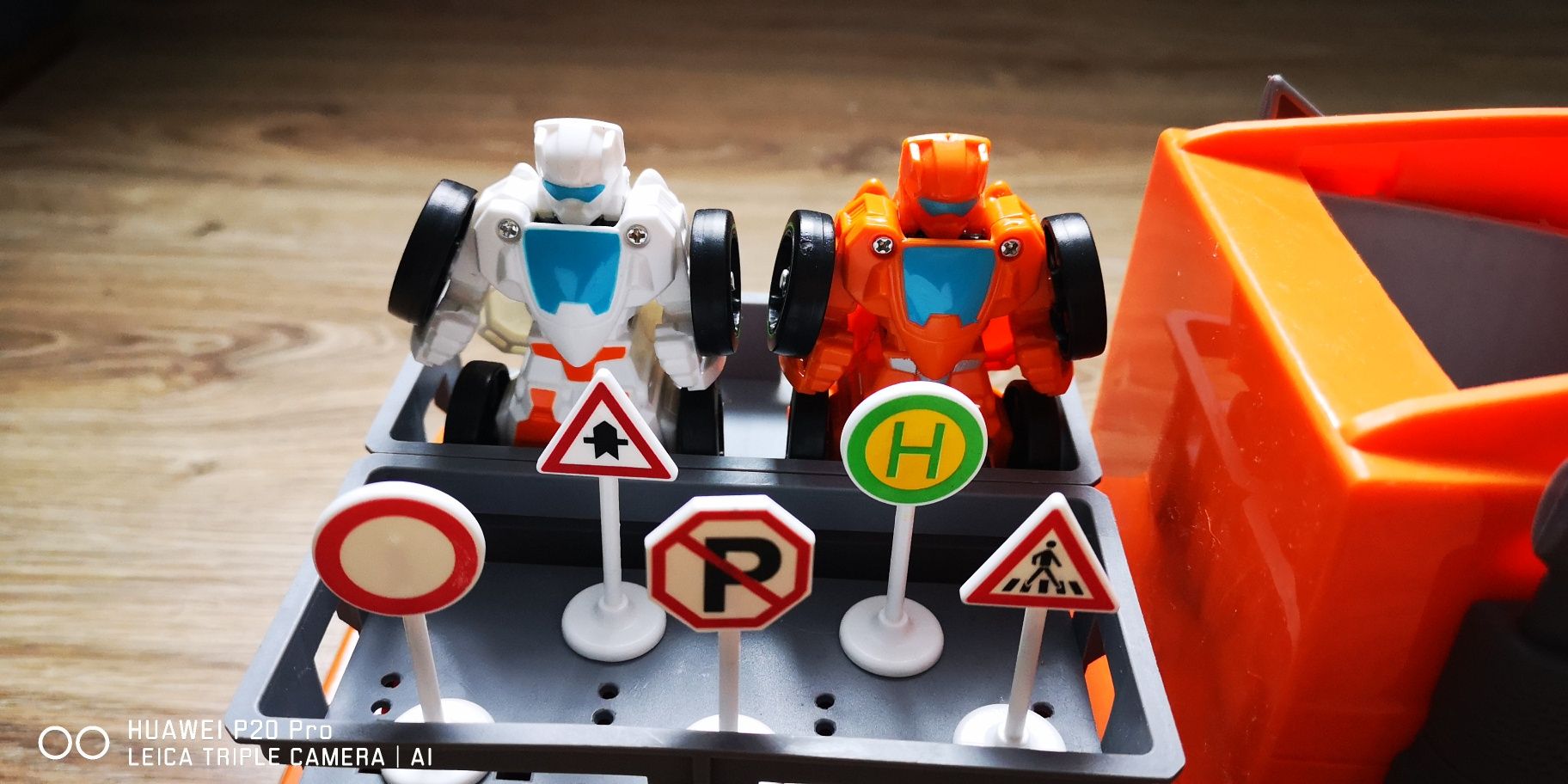Max robot deformation transformers