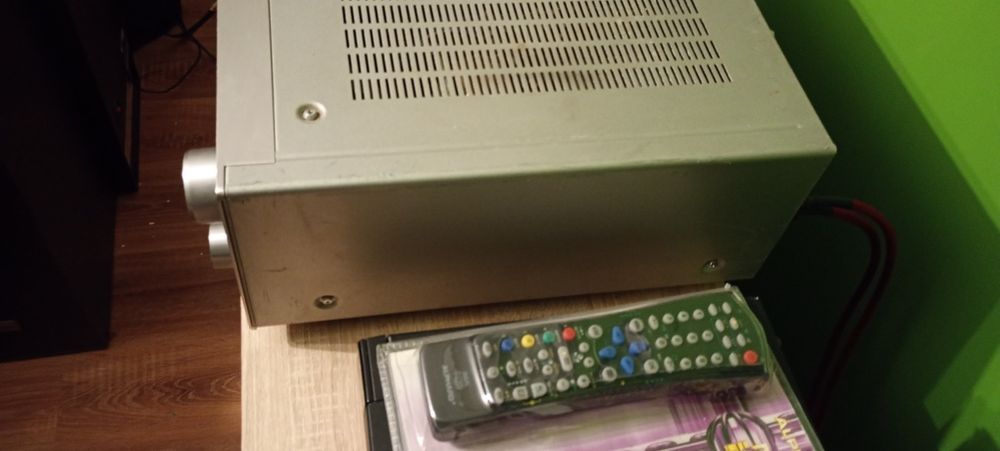 Amplituner kina/ stereo Sony STR-DB930 QS