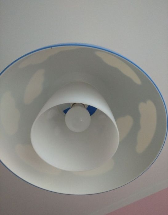 Lampa Ikea chmurki oświetlenie górne