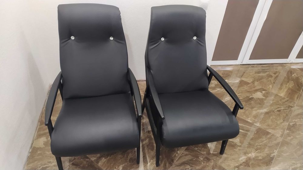 Крісла відпочинкові