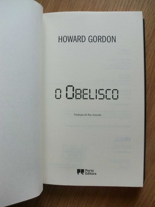 O Obelisco de Howard Gordon