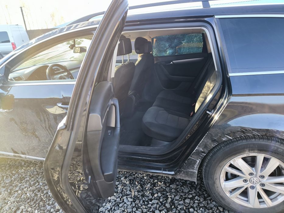 Volkswagen Passat 2011рік 2.0дизель