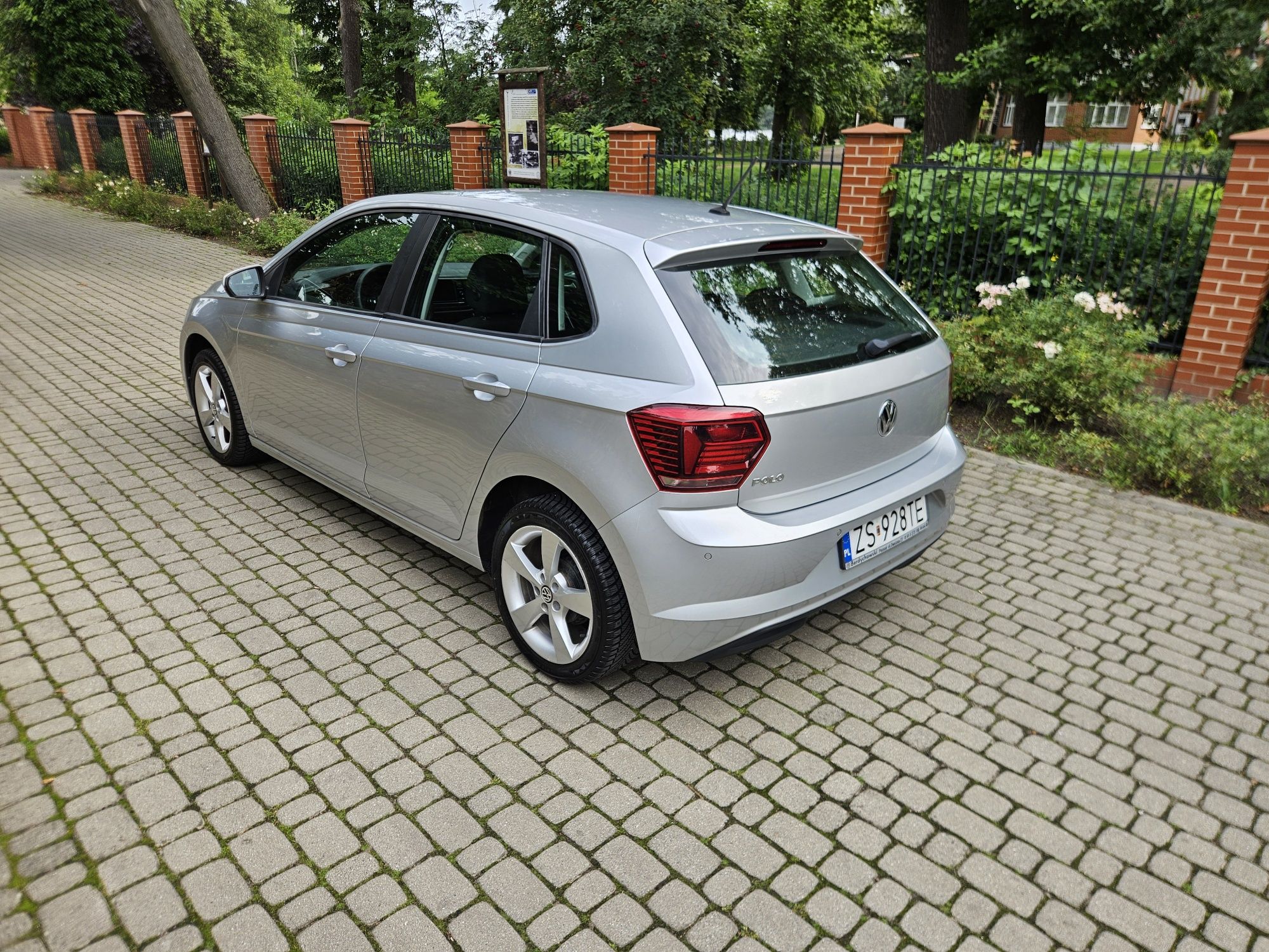 Volkswagen Polo VI Hatchback 5d 2017r 1.0Mpi 75km Pdc Klima  Zarej w P