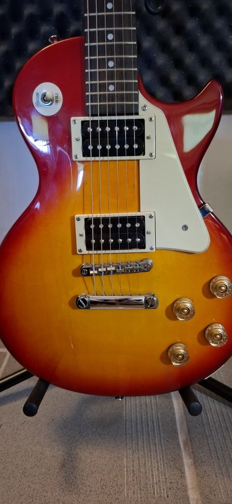 Epiphone Les Paul 100