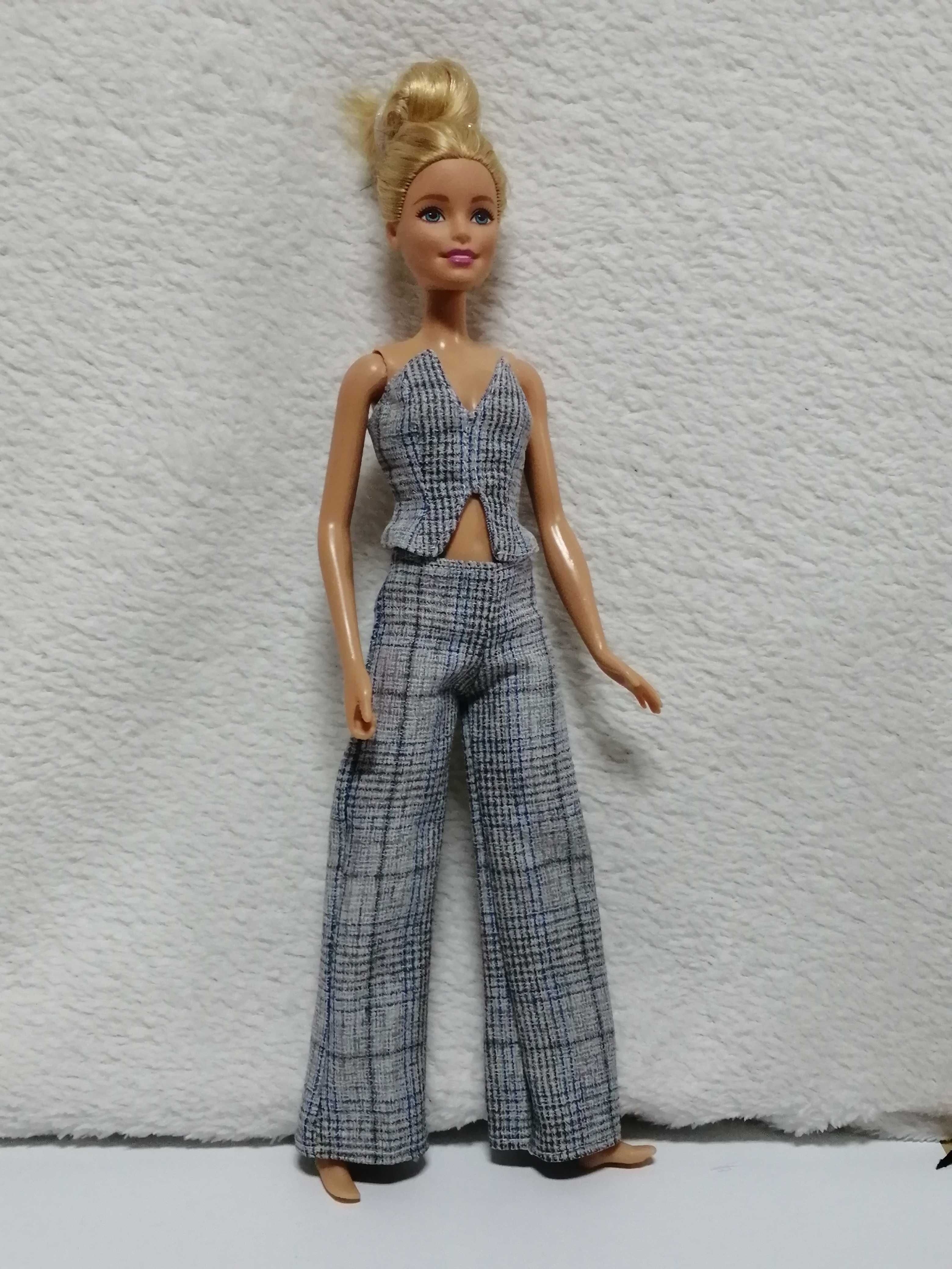 Outfit p/ boneca Barbie ou similar - Top+calças