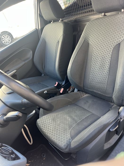 Ford Fiesta Sportvan 1.6 tdci 95cv