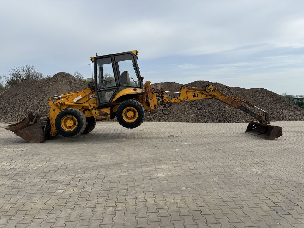 Koparko ładowarka JCB 2 cx z osprzętem