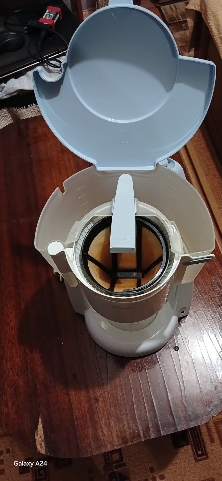 Продам кавоварку Філіпс.