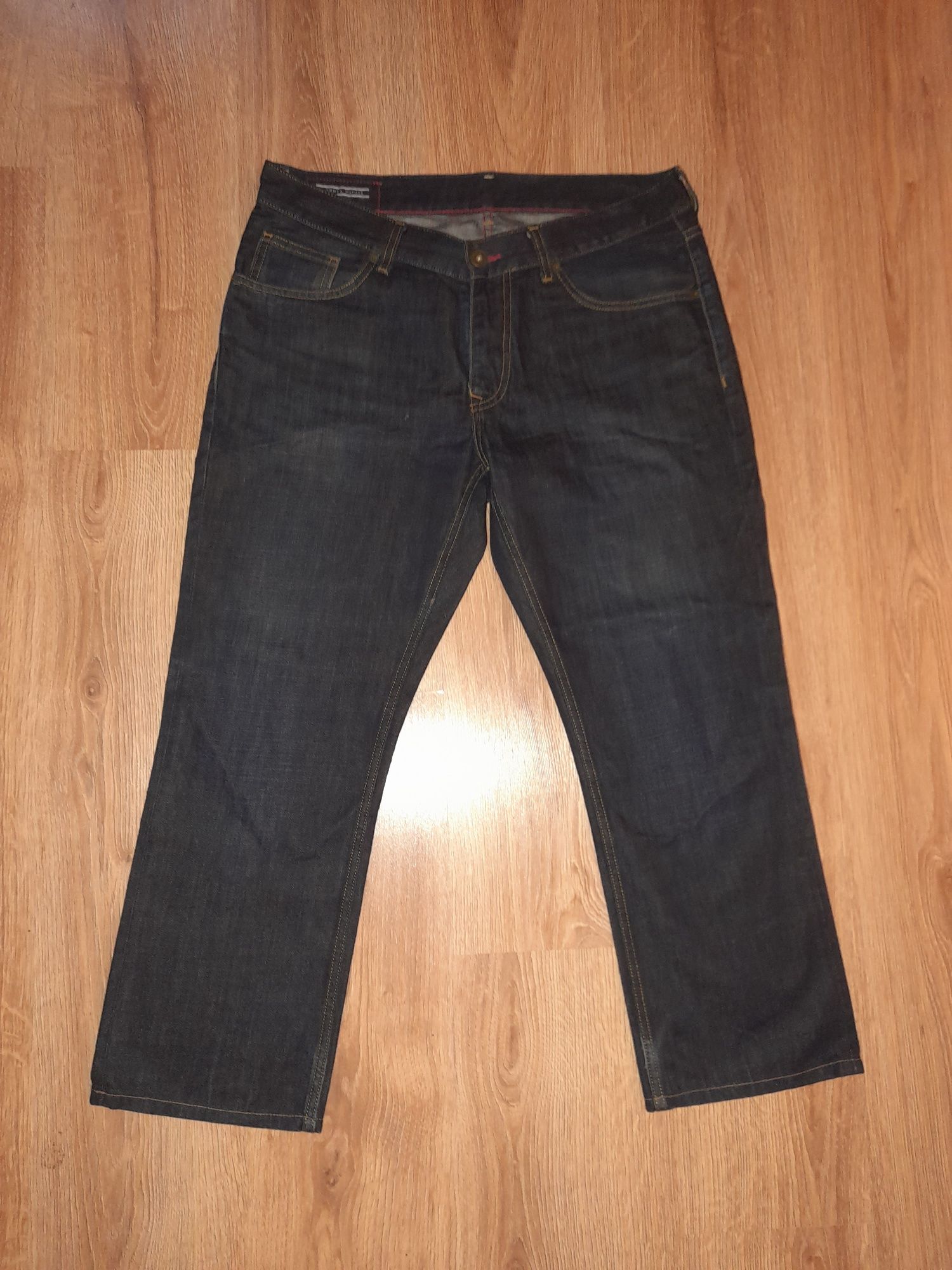 Tommy Hilfiger spodnie jeansowe W34 L30