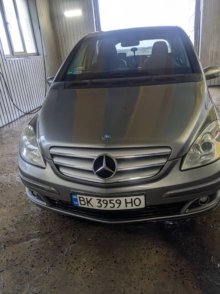 Mercedes Benz B180 2.0 дизель 2007 року