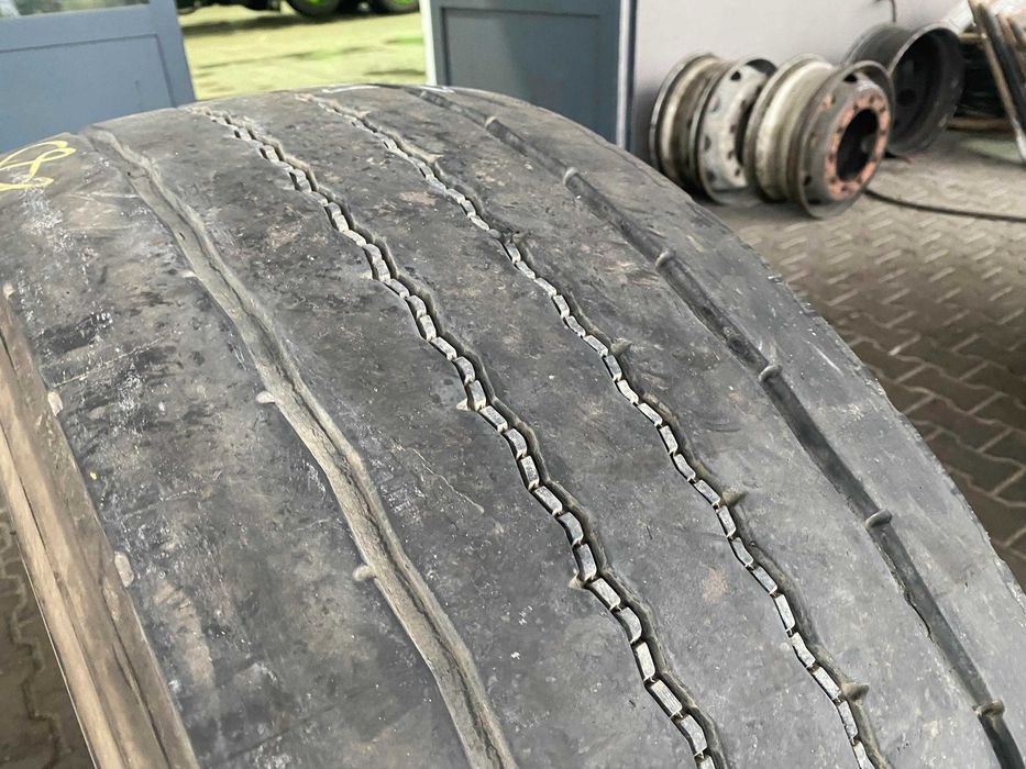 Opona 385/65R22.5 BRIDGESTONE M-STEER 001 Przód 8-9mm