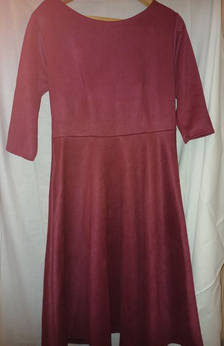 Платье миди цвет бордо на каждый день