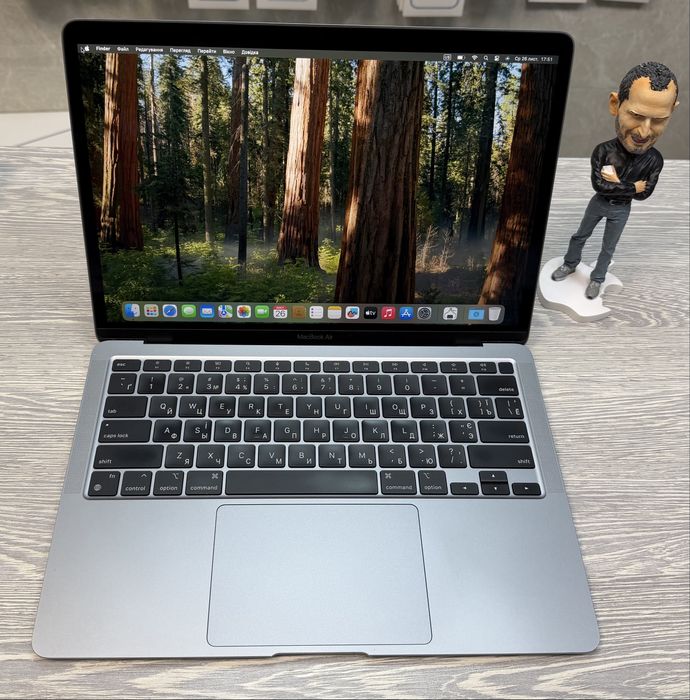 MacBook Air 13  M1 / RAM 8 / SSD 256 GB / Space Grey / 2020