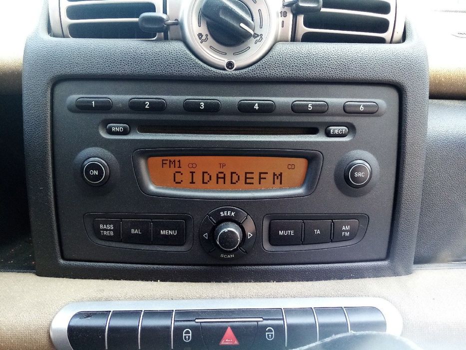 Rádio / auto-rádio SMART ForTwo Coupé (451)