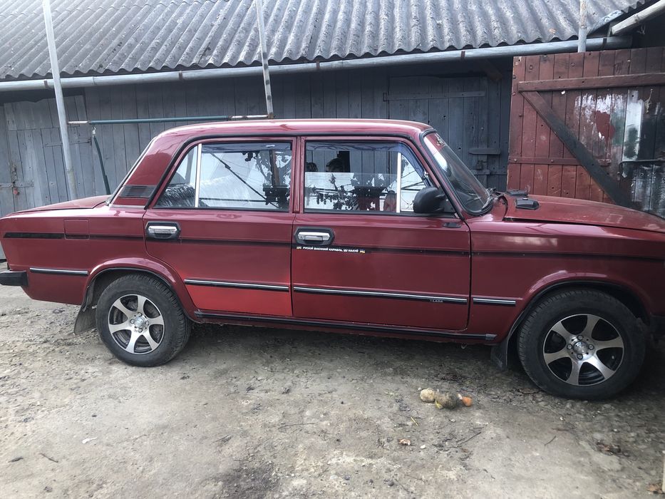 Автомобіль ВАЗЗ 2106