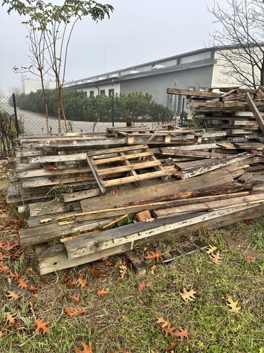 Deski/ palety/ drewno
