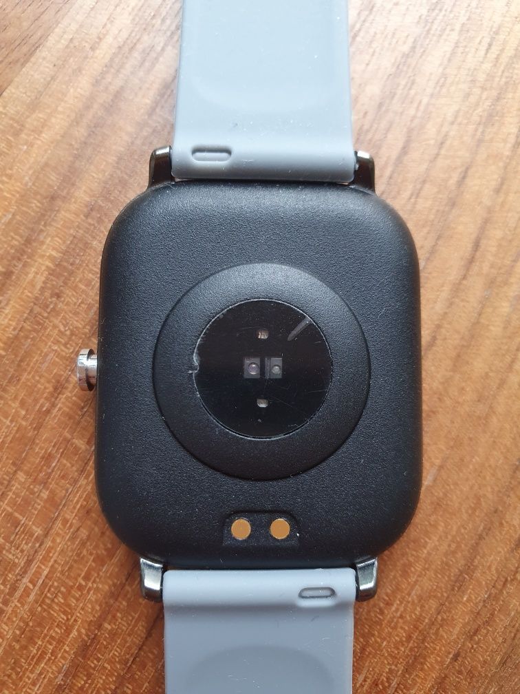 Smartwatch COLMI P8 (IP68)