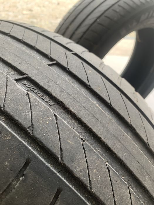 Pneus Michelin 205/55/17