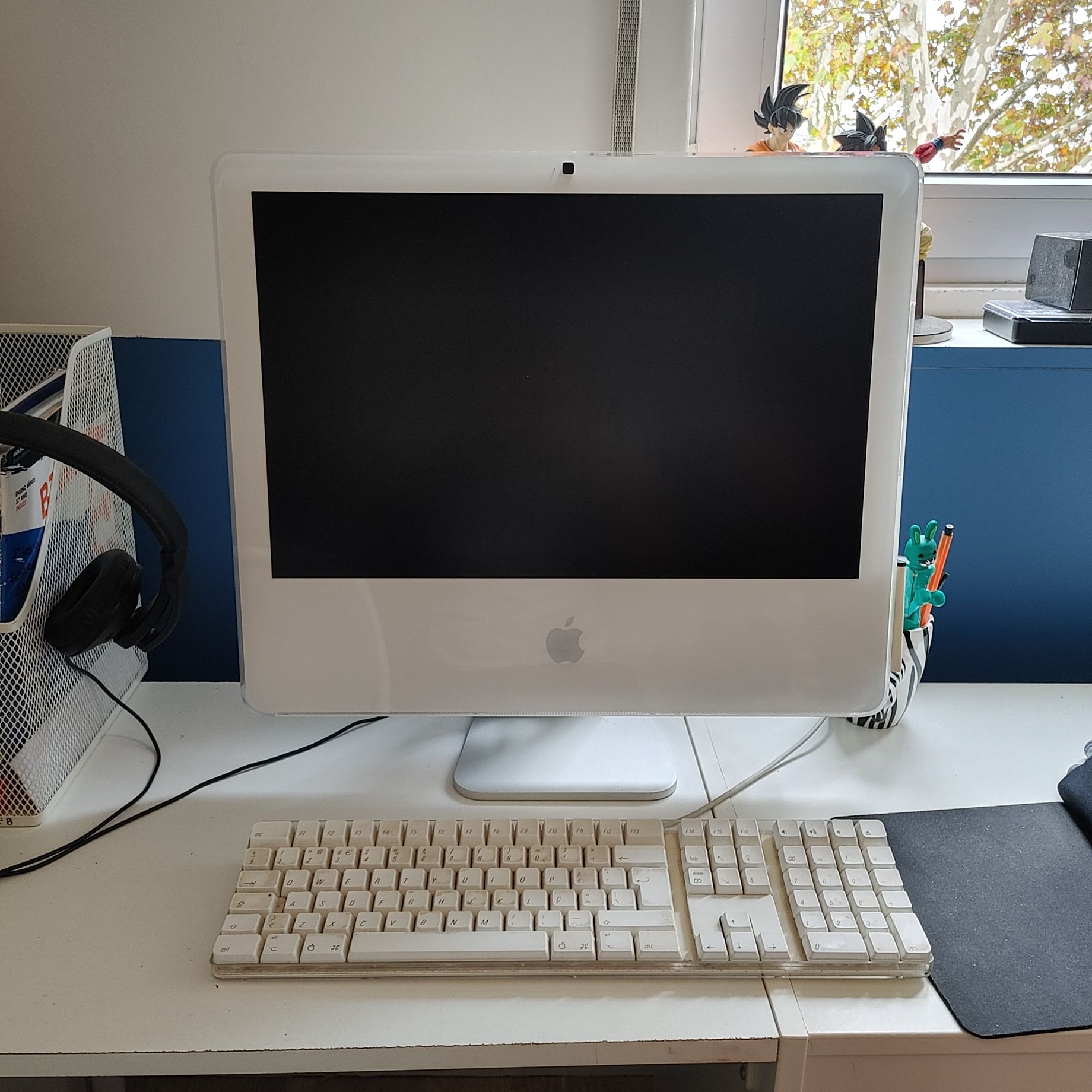 Apple Imac 2006 em bom estado.