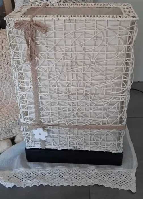 Lampa wiklinowa kremowa podłogowa handmade