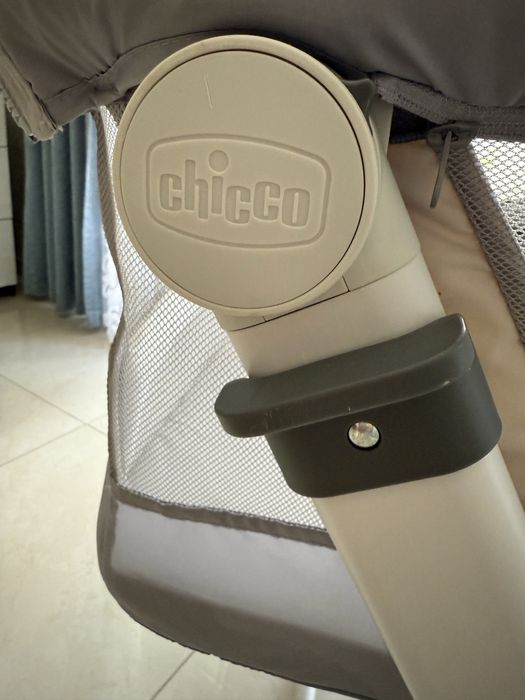 Приставне ліжечко Chicco Next2Me Pop Up