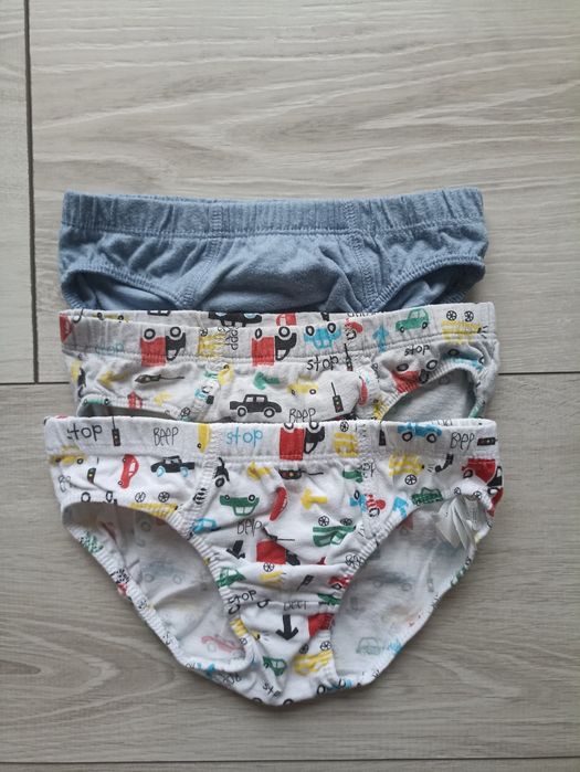 3-pak majtki slipki chłopięce Reserved 110/116