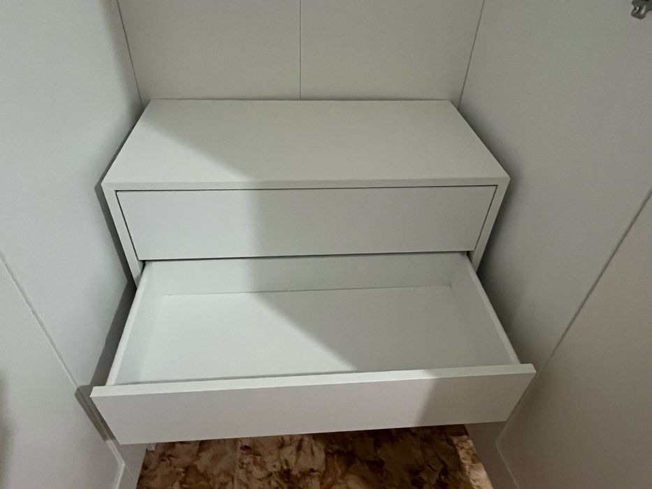 Roupeiro 3 portas Brimnes Ikea