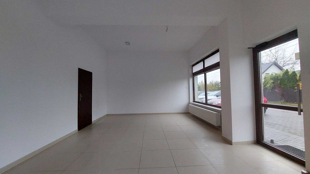 Lokal do wynajęcia w Radzyminie, parter, parking przed lokalem