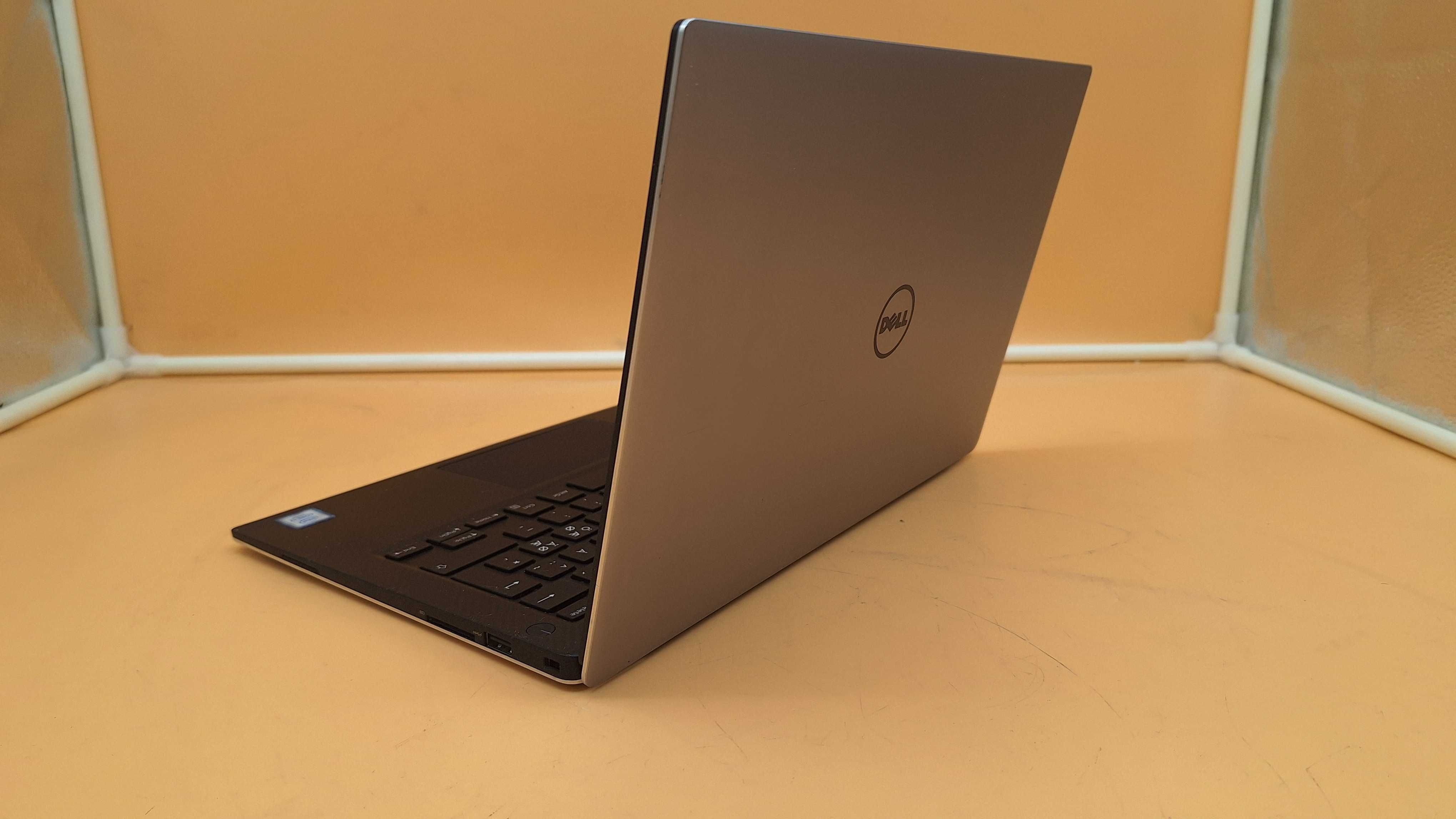 Dell XPS 13 9350 i7-6560U/16GB/256GB M.2/Win11 QHD+