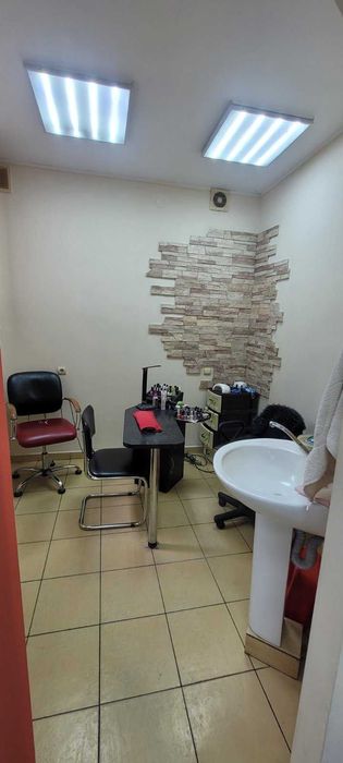 Оренда салона краси, пр.Металургів.