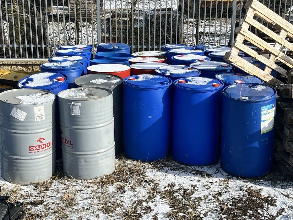 Beczki plastikowe 200l po Adblue