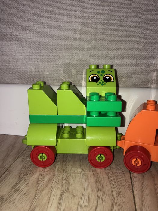 Lego Duplo Pociąg ze zwierzętami 10863