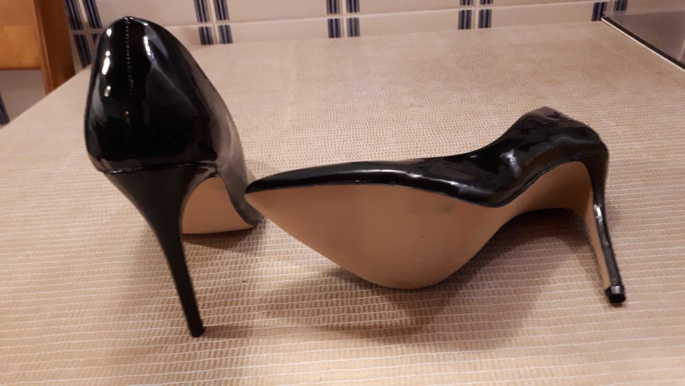 Sapatos salto alto Nº39
