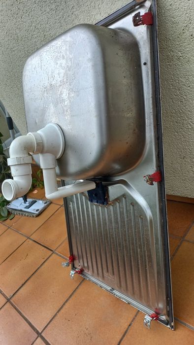 Zlewozmywak ze stali nierdzewnej z syfonami o wym. 78x42j