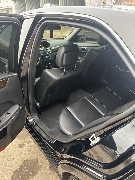 Продам свій Mercedes w212