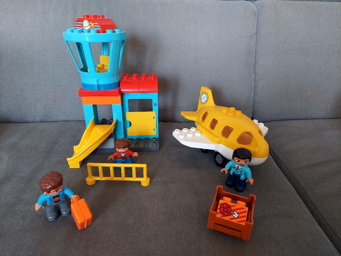 Lego Duplo lotnisko z wieżą 10871