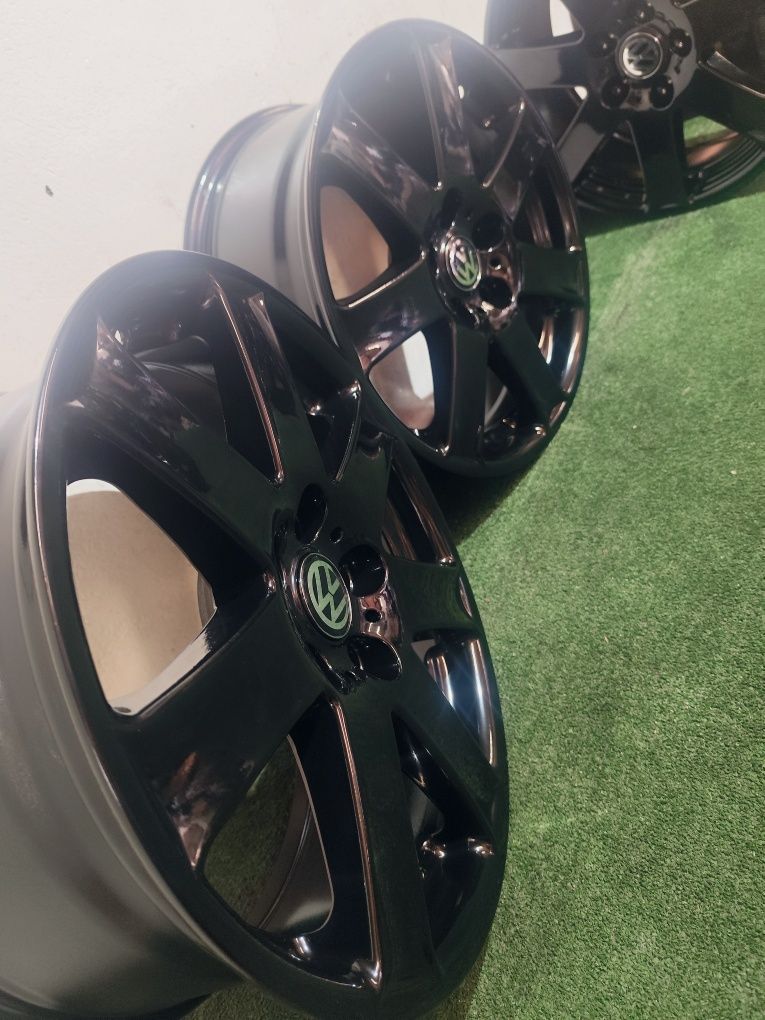 Felgi aluminiowe Rial 17 " 5x112 et36 7.5J BDB VW