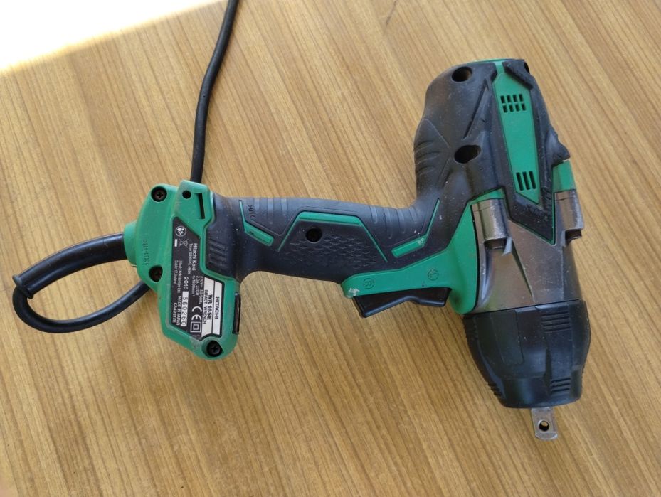 Młot pneumatyczny do opon