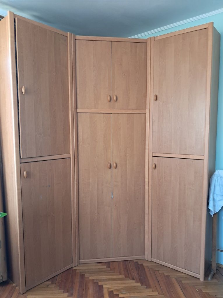 Продам набір шаф