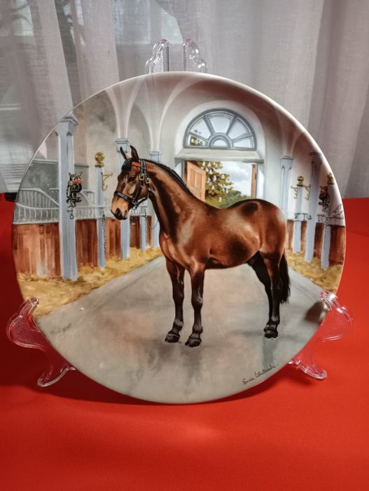 Тарілки "Коні" колекція