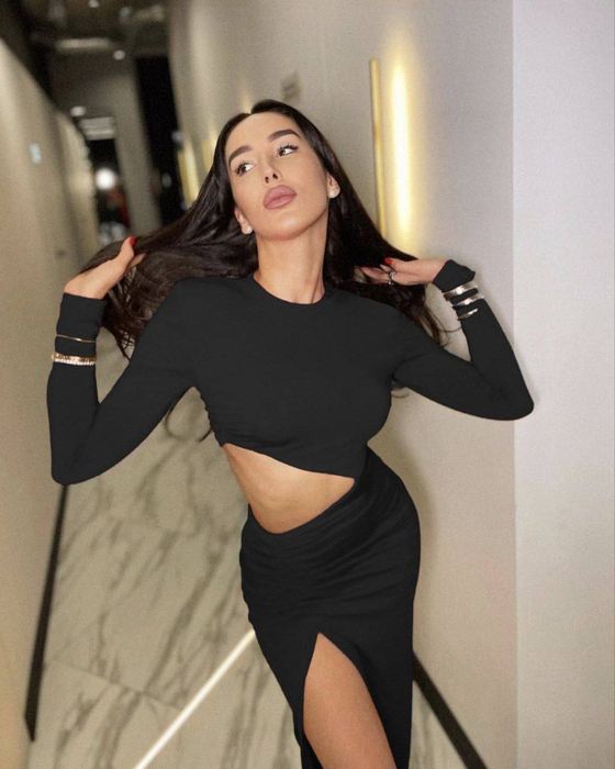 Жіноча сукня максі з вирізами чорна XS/S