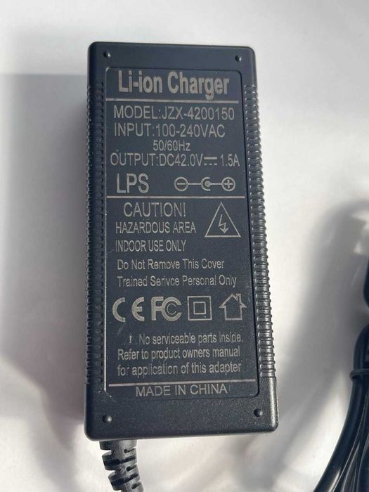 Ładowarka, zasilacz do hulajnogi, rowera 42V 1.5A